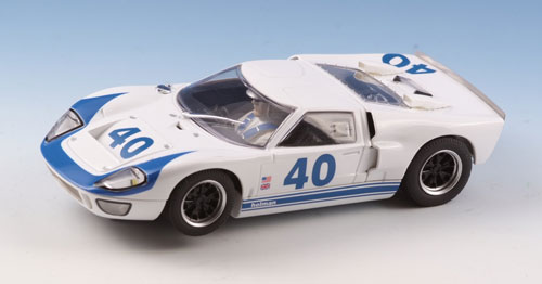 SCALEXTRIC Ford GT 40 Germany Limited # 40 white-blue